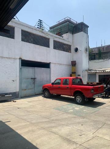 TERRENO Y BODEGA EN VENTA