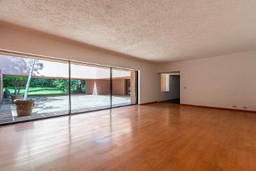 EXTRAORDINARIA CASA EN RENTA