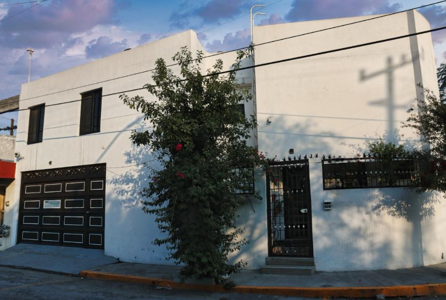 Imagen de casa en venta en constituyentes de querétaro 5to sector, san nicolás de los garza, nuevo león