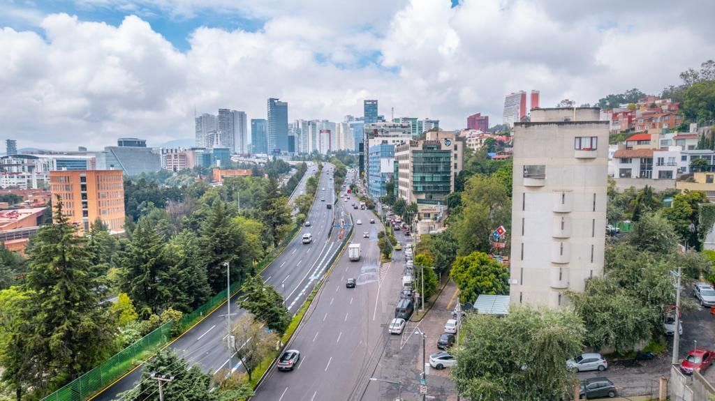 ASOMBROSO EDIFICIO EN RENTA EN SANTA FE