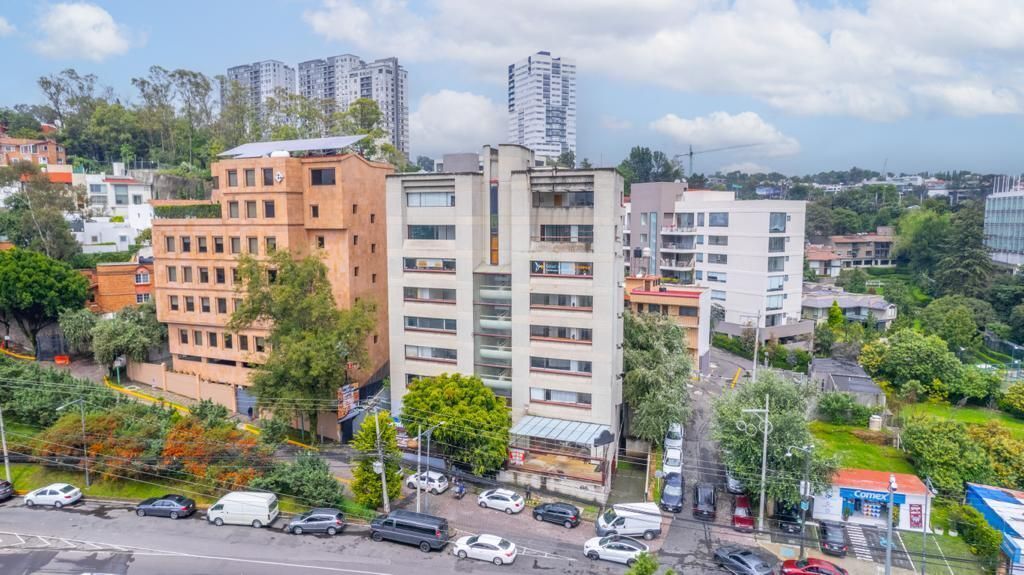 ASOMBROSO EDIFICIO EN RENTA EN SANTA FE