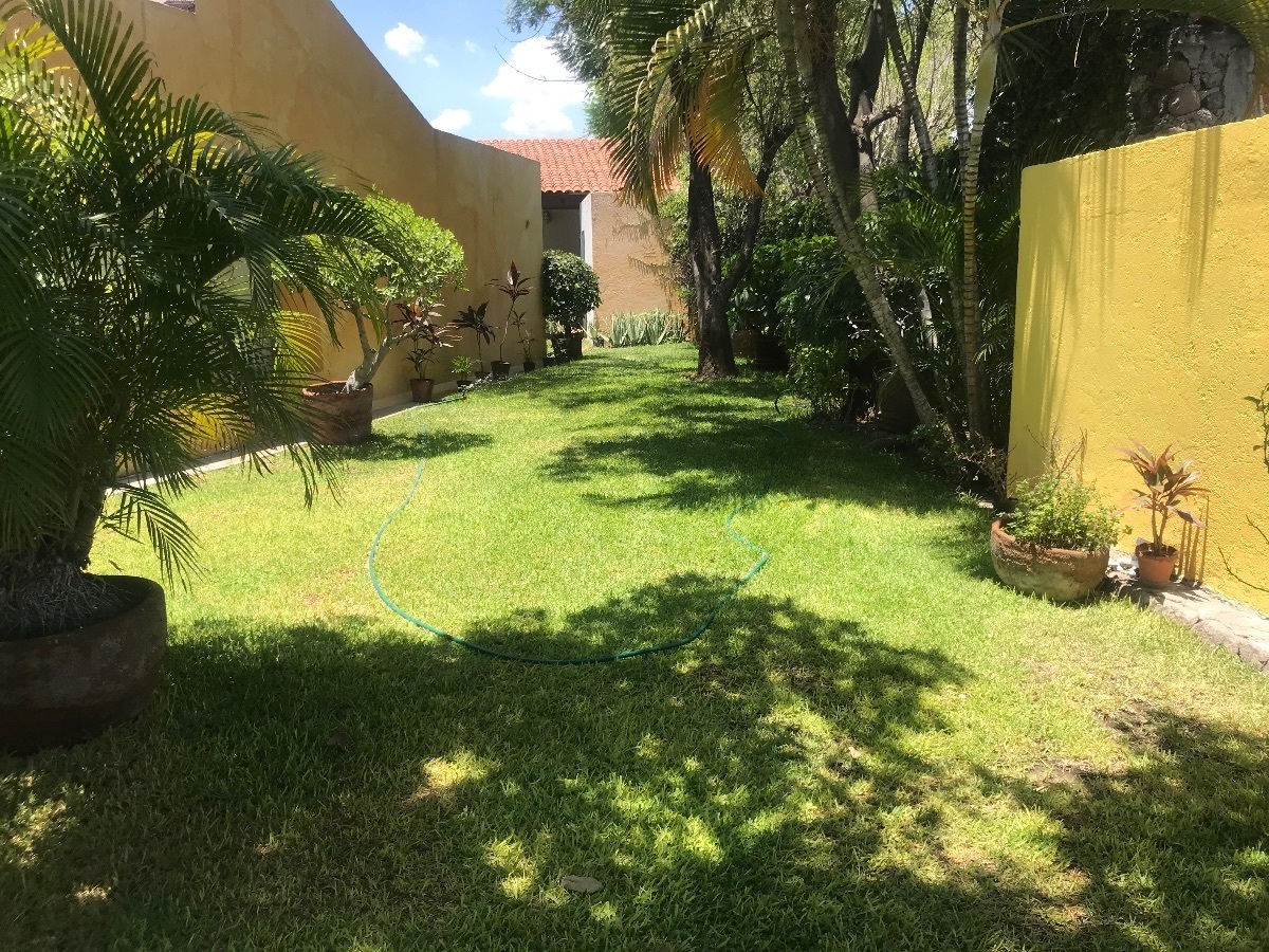 RENTA CASA COLINAS DE SANTA FÉ, XOCHITEPEC, MORELOS