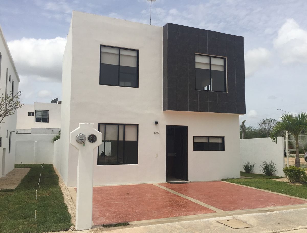 Casa nueva en venta en residencial en Conkal Mérida