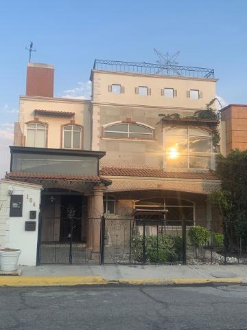 CASA EN RENTA LA MORALEJA