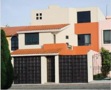 CASA EN VENTA ARBOLEDAS DE SAN JAVIER 4a SECCIÓN 