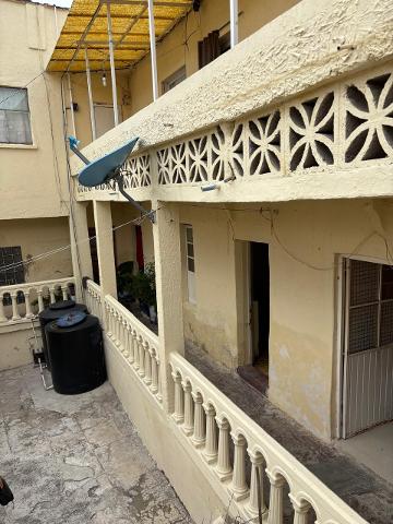 VENTA CONDOMINIO DE 7 DEPARTAMENTOS ZONA CENTRO