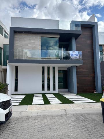 CASA EN VENTA ZONA PLATEADA DE OPORTUNIDAD