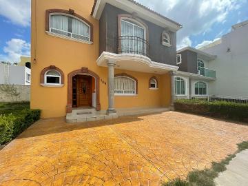 CASA EN ZONA PLATEADA AMUEBLADA VENTA /RENTA