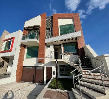 Hermosa casa en venta Zona Plateada