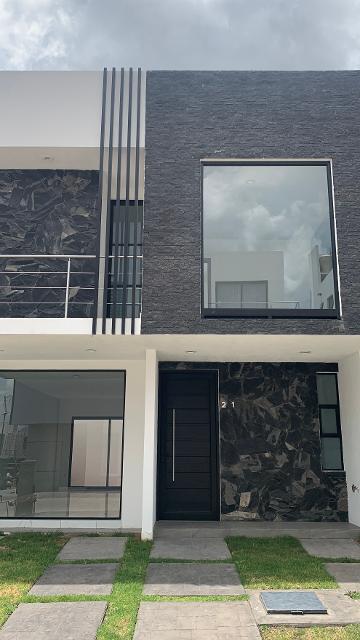 Se vende Casa en Fraccionamiento La Reserva