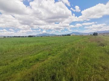 Terreno con Entorno Natural de Valor Internacional