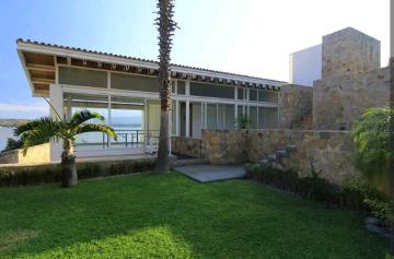 Casa en Venta Everest, Tequesquitengo, Morelos