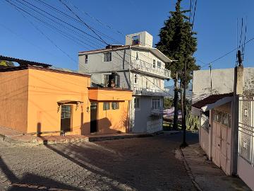 Edificio Multifuncional, amplios espacios.