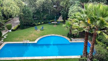 CASA EN VENTA EN EL PEDREGAL PARA REMODELAR
