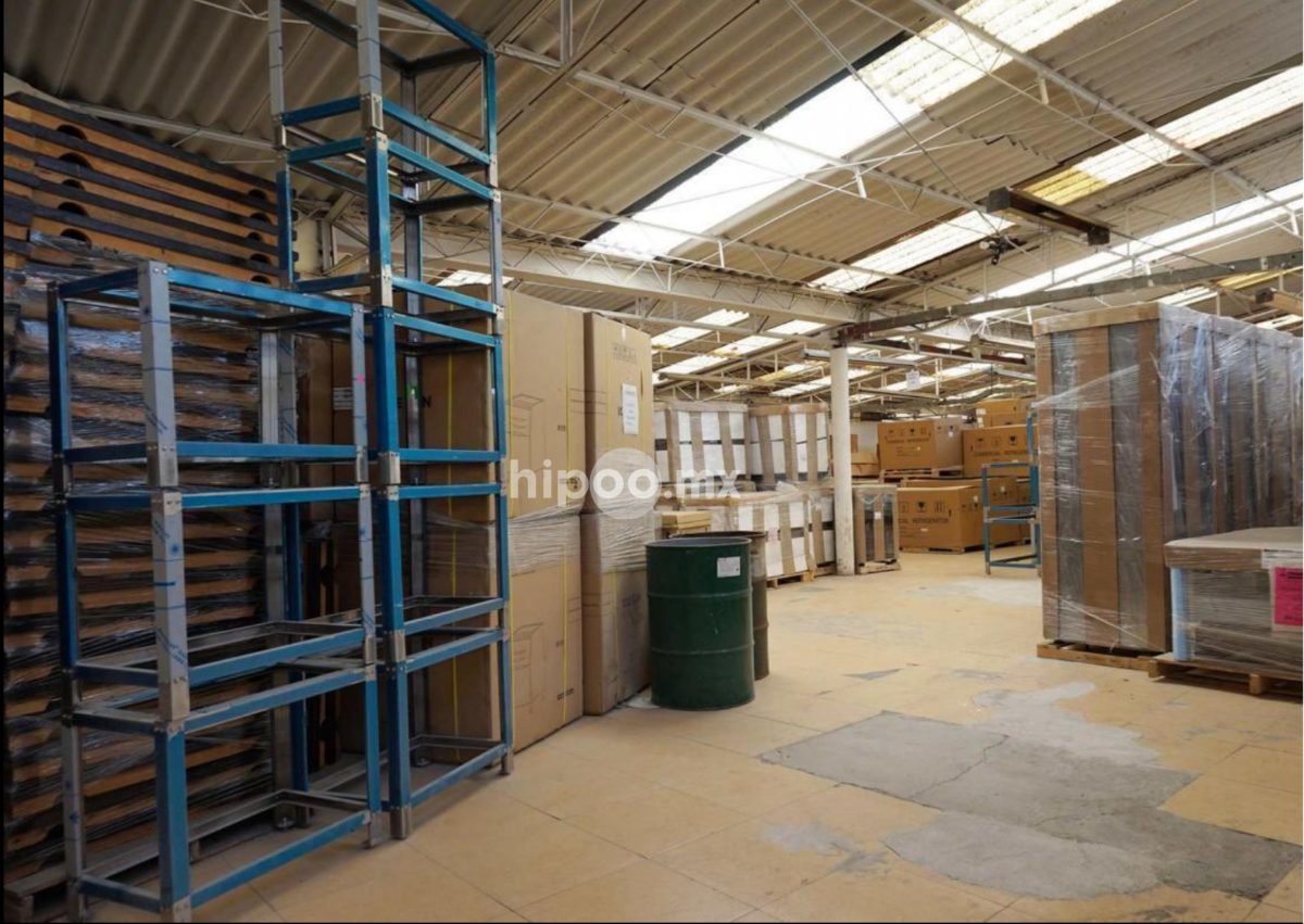 Bodega en Venta en NAUCALPAN.