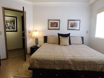 HABITACIÓN PARA ESTUDIANTE EN PALMETTO BOSQUE REAL