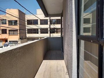 DEPARTAMENTO EN RENTA CON BALCÓN EN IRRIGACION