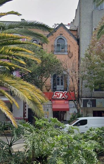 LOCAL COMERCIAL EN RENTA CERCA GLORIETA INSURGENTE