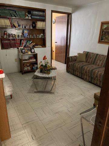 CASA EN RENTA O VENTA A UNA CALLE DE PLAZA ORIENTE