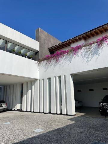 HERMOSA RESIDENCIA EN VENTA EN LA ESTADÍA