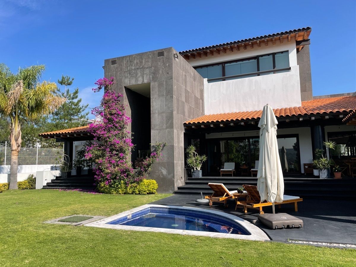 HERMOSA RESIDENCIA EN VENTA EN LA ESTADÍA