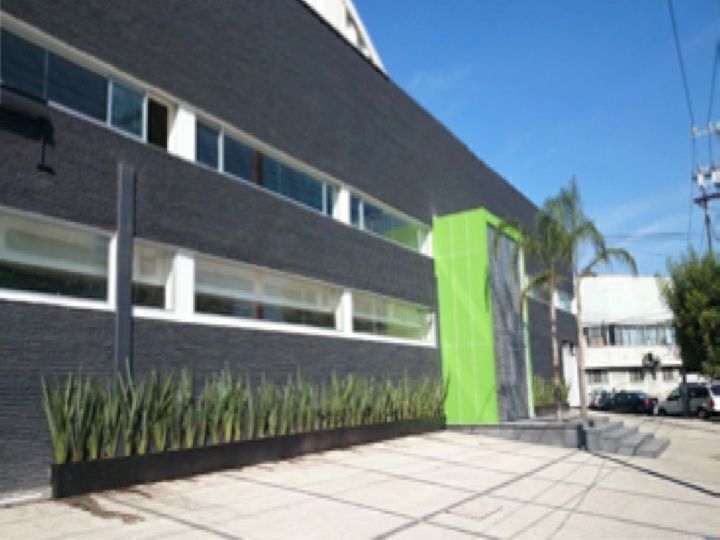 OFICINAS Y NAVE EN RENTA EN NAUCALPAN
