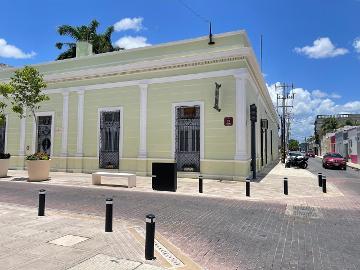 Renta de Casona en el centro de Merida.