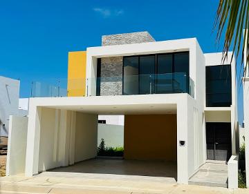 Casa en Venta en Altabrisa en Mazatlán, México