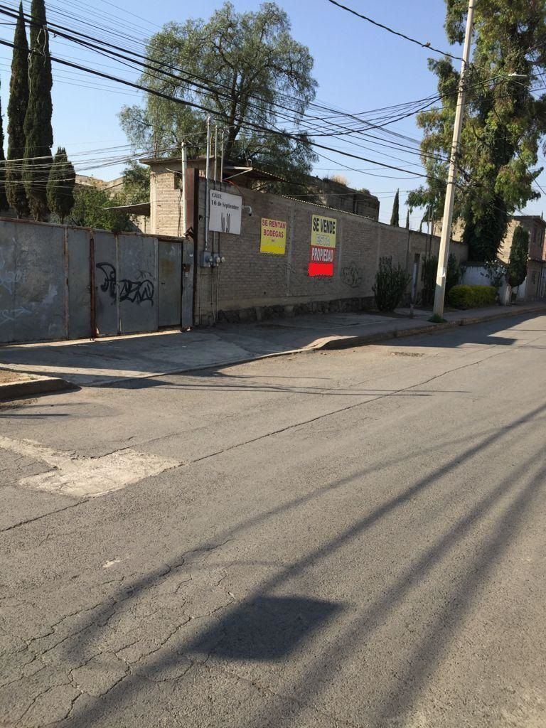 Condominio Industrial en Los Reyes, Estado de México