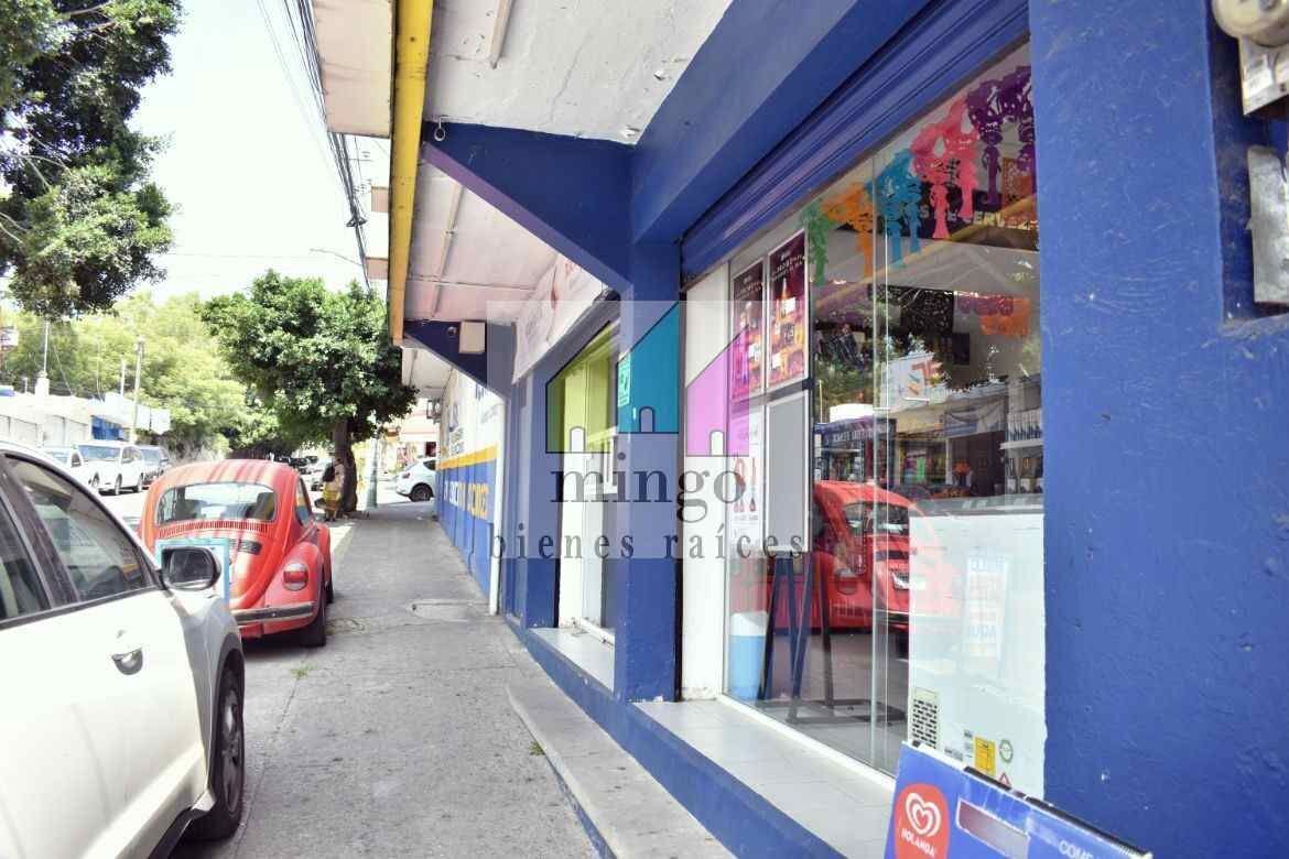 Domingo Diez - Del Empleado - Edificio en Venta