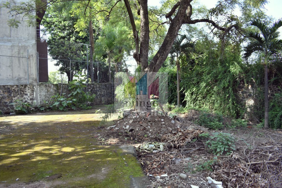 Terreno en Del Empleado Cuernavaca Mor.