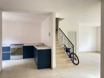 BONITA CASA EN REAL MADEIRA