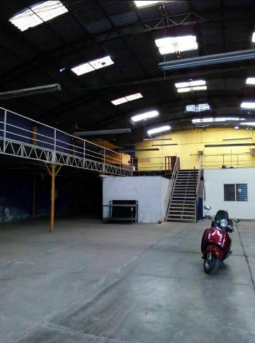 Bodega cerca central de abastos