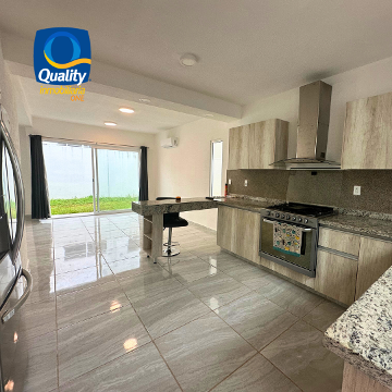 EN RENTA CASA EN RESIDENCIAL IZAMAL- CANCÚN