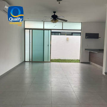 CASA EN RENTA EN RESIDENCIAL ARBOLADA CANCÚN