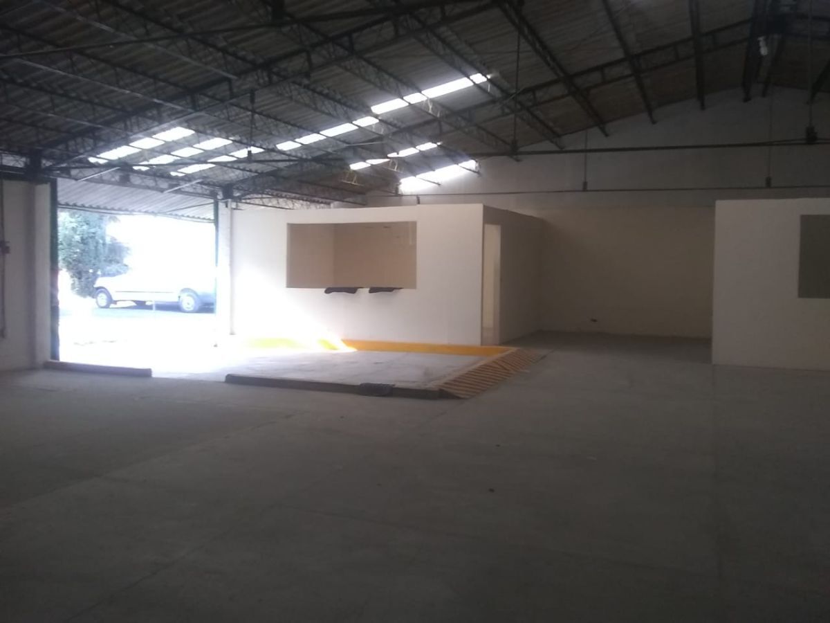 BODEGA EN BARRIO DE SANTIAGO TEOLOYUCAN