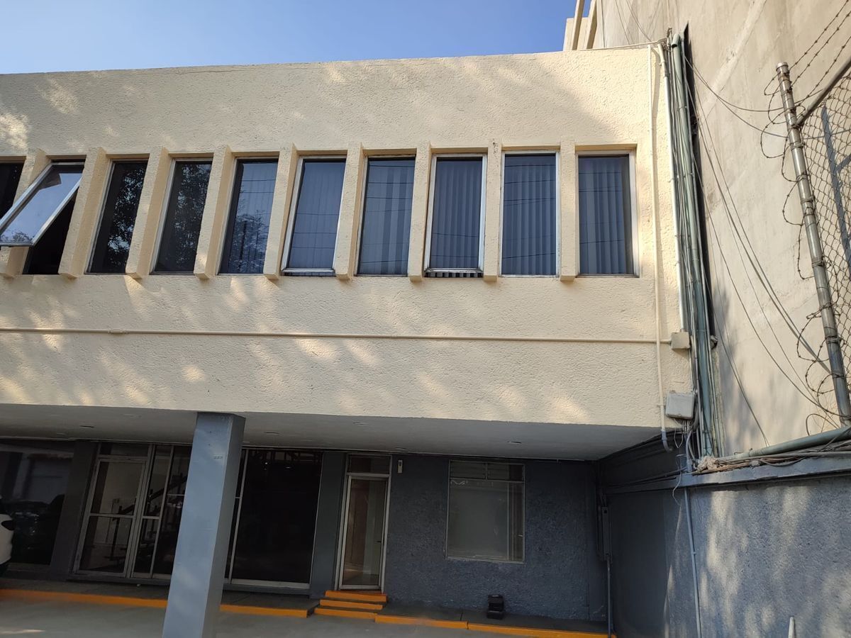 Nave industrial en una ubicación privilegiada en Eje Central Lázaro Cárdena