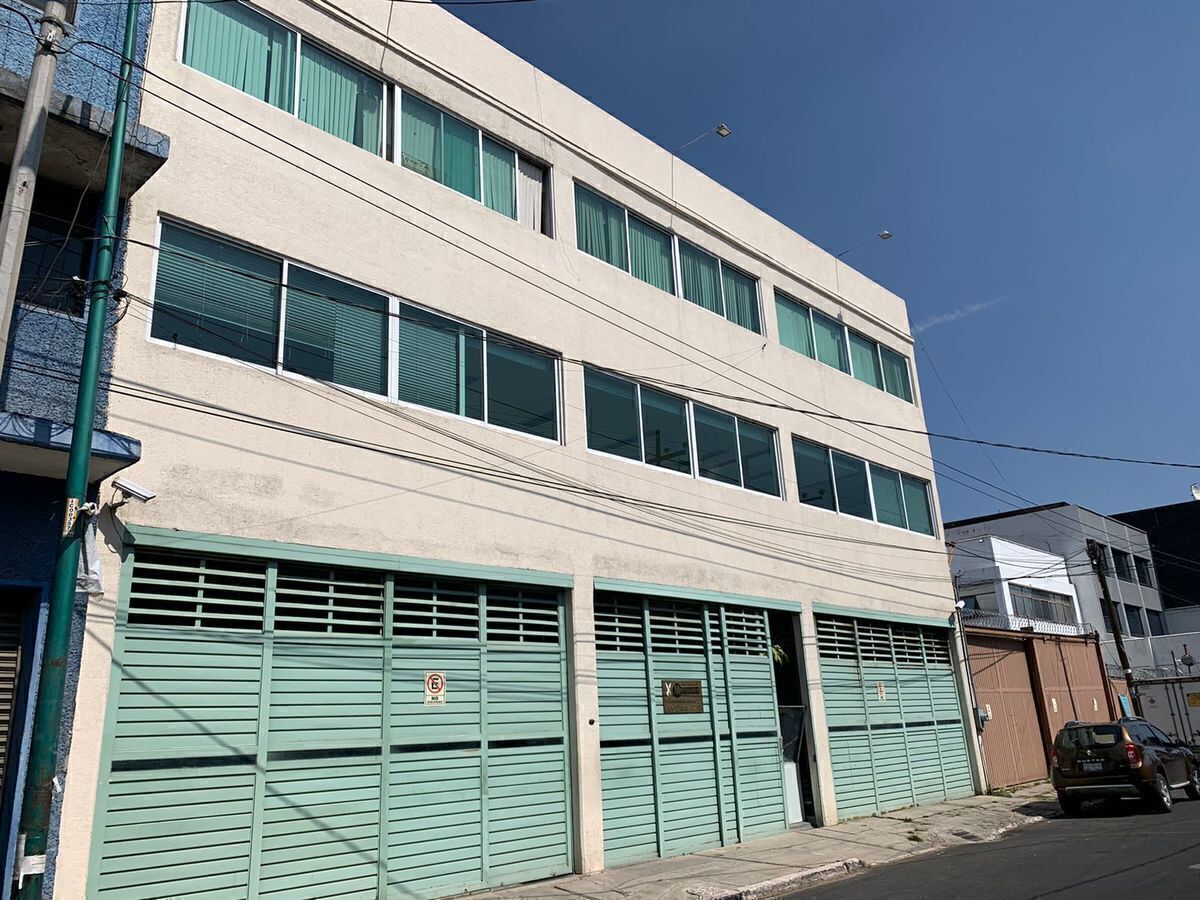 NAVE INDUSTRIAL CON OFICINAS