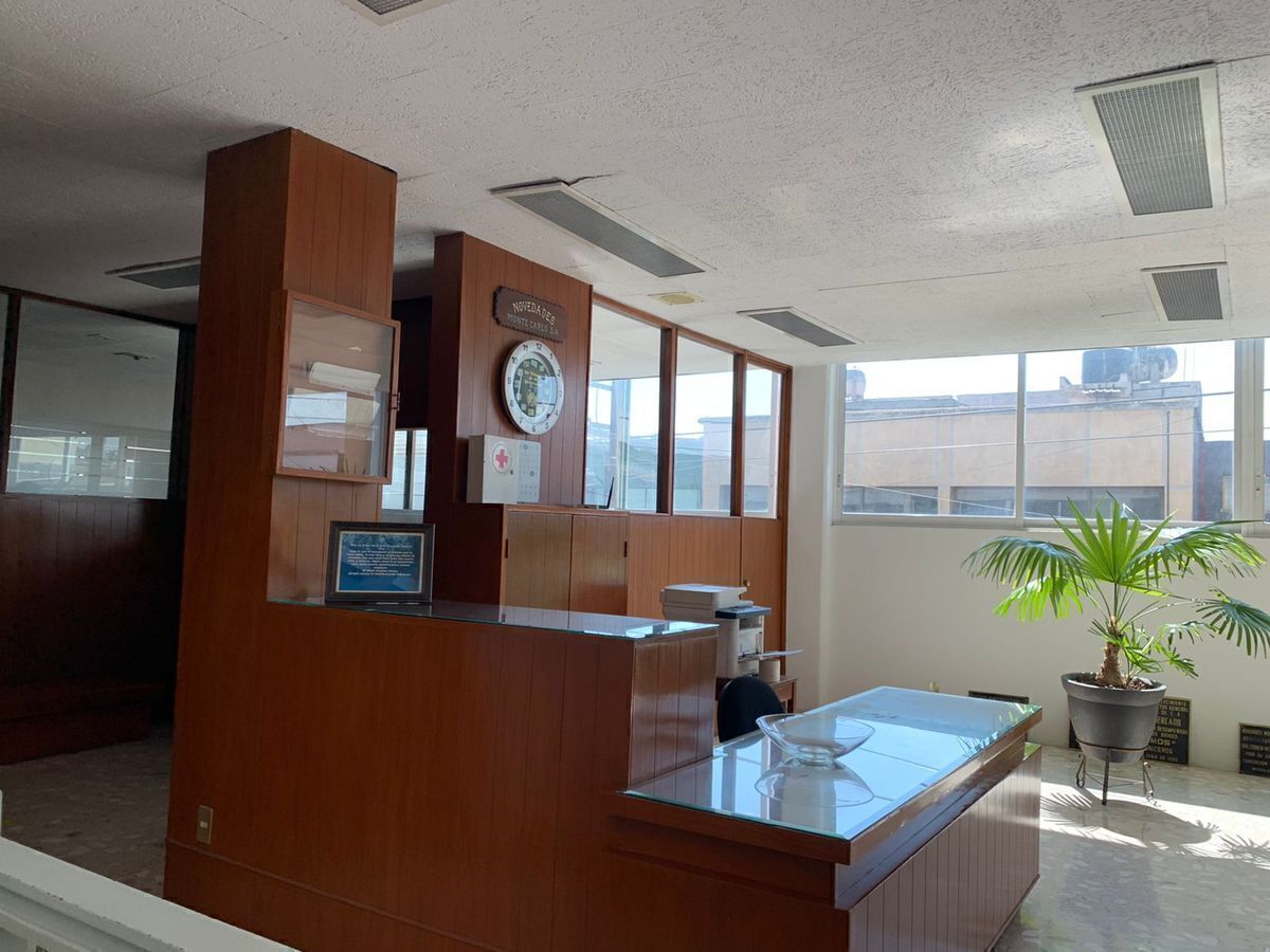 NAVE INDUSTRIAL CON OFICINAS