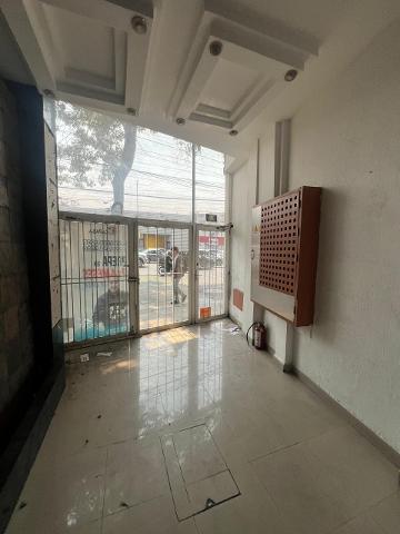 EDIFICIO DE OFICINAS EXCELENTE UBICACION