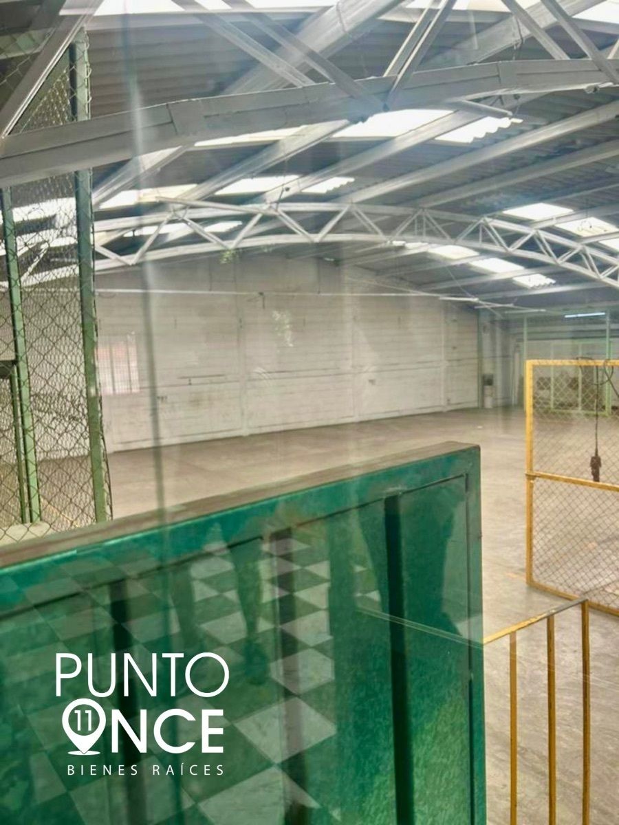 Bodega comercial con oficinas en Anáhuac, Miguel Hidalgo