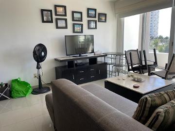 Departamento Impecable en Condominio Lobayan