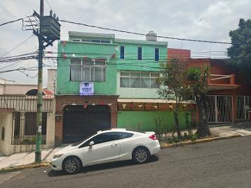 Casa en Venta en Cd. Brisa, Naucalpan, Edomex.