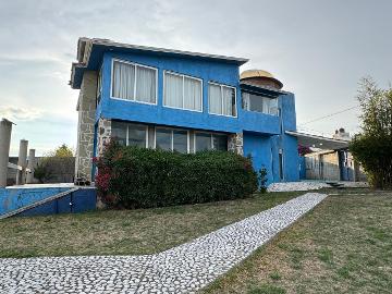 CASA CON AMPLIO TERRENO EN TIZATLAN TLAXCALA